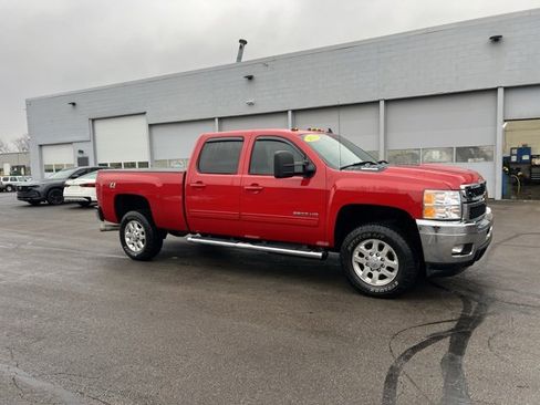 Used 2013 Chevrolet Silverado 3500 LTZ w/ LTZ Plus Package image 3