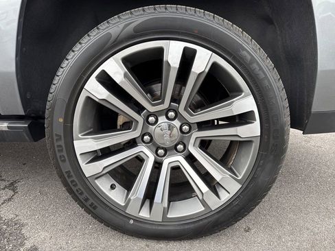 Used 2020 GMC Yukon XL Denali w/ Denali Ultimate Package image 14