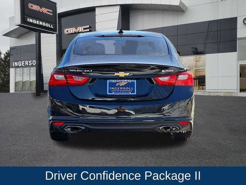 Used 2017 Chevrolet Malibu Premier w/ Premier Sun and Wheel Package image 7