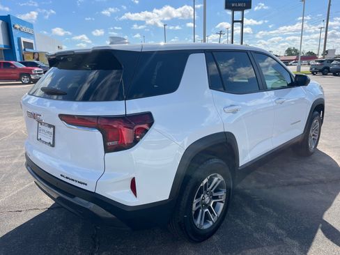 Used 2026 GMC Terrain Elevation w/ Technology Package II image 6