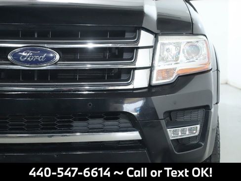 Used 2017 Ford Expedition Limited image 18
