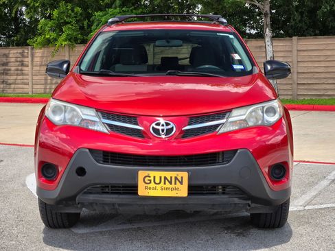 Used 2014 Toyota RAV4 LE FWD image 8