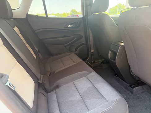 Used 2024 Chevrolet Trax LS FWD image 28