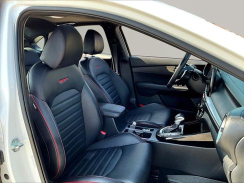 Used 2024 Kia Forte GT w/ GT2 Package FWD image 29