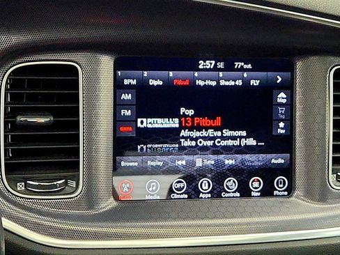 Used 2017 Dodge Charger R/T Scat Pack w/ Beats Audio Group RWD image 19