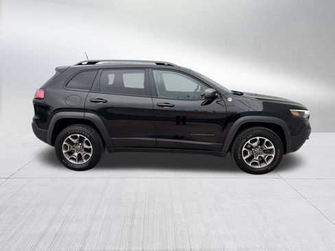 Used 2020 Jeep Cherokee Trailhawk w/ Cold Weather Group image 5