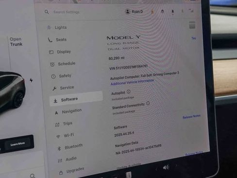 Used 2021 Tesla Model Y Long Range image 22