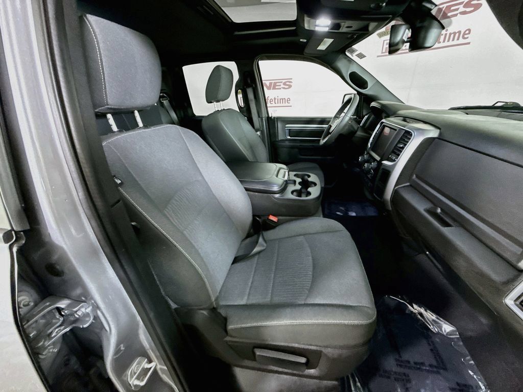 Used 2022 RAM 1500 Warlock w/ Electronics Group AWD/4WD image 32