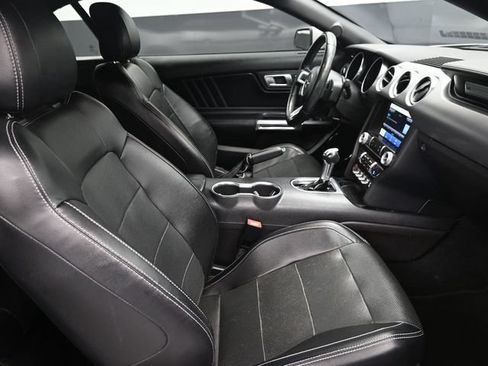 Used 2019 Ford Mustang GT Premium RWD image 16