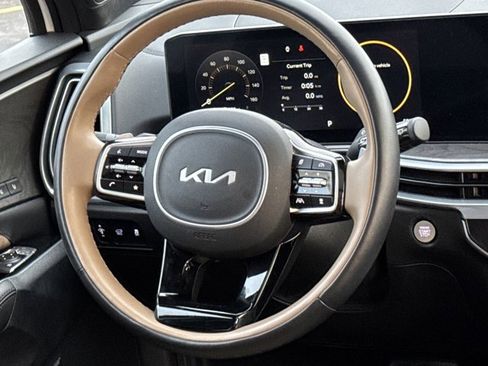 New 2025 Kia Sorento SX Prestige w/ Olive Brown Leather Package image 27