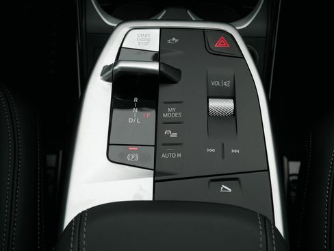 New 2026 BMW X1 xDrive28i w/ Convenience Package image 9