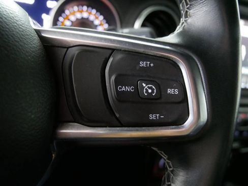 Used 2021 Jeep Wrangler Unlimited Sahara w/ Uconnect 4C Nav & Sound Group image 28