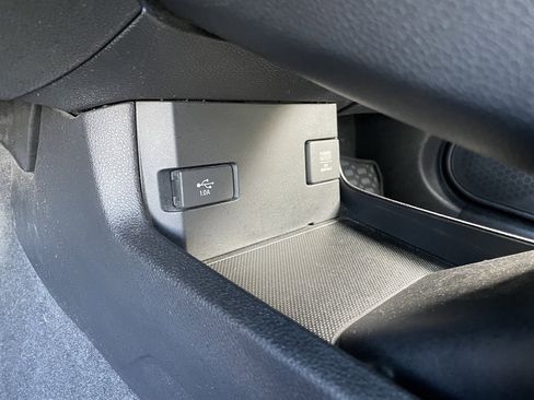 Used 2018 Honda Civic LX image 32
