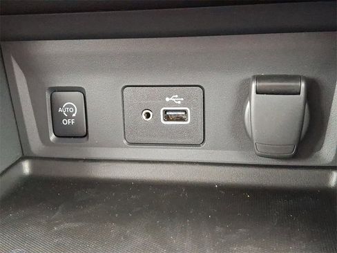 New 2025 Nissan Sentra S image 12