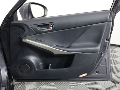 Used 2015 Lexus IS 250 image 25