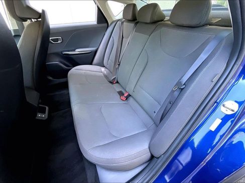 Used 2025 Kia K4 FWD image 14