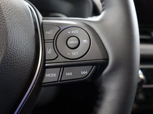 New 2025 Toyota RAV4 XLE image 19