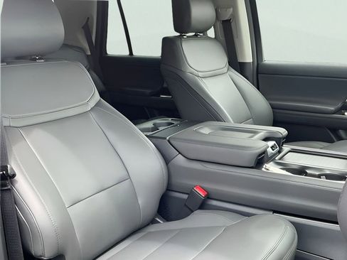 New 2026 Ford Expedition Active RWD image 15