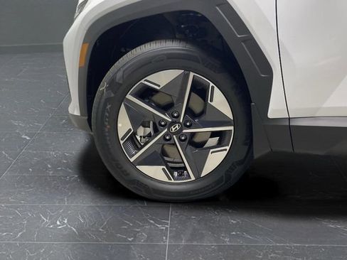 New 2025 Hyundai Tucson SEL image 37