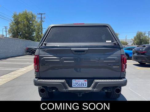 Used 2018 Ford F150 Raptor w/ Equipment Group 802A Luxury AWD/4WD image 3