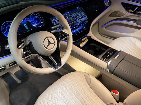 New 2026 Mercedes-Benz EQS 450+ 4MATIC Sedan image 9