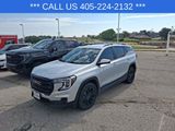 Used 2022 GMC Terrain SLE w/ Driver Convenience Package image 5