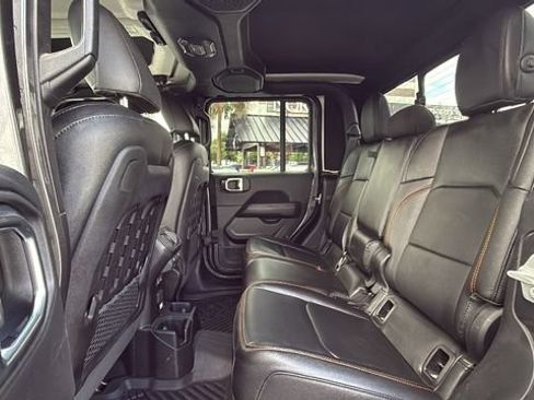 Used 2023 Jeep Gladiator Mojave w/ Cold Weather Group AWD/4WD image 14