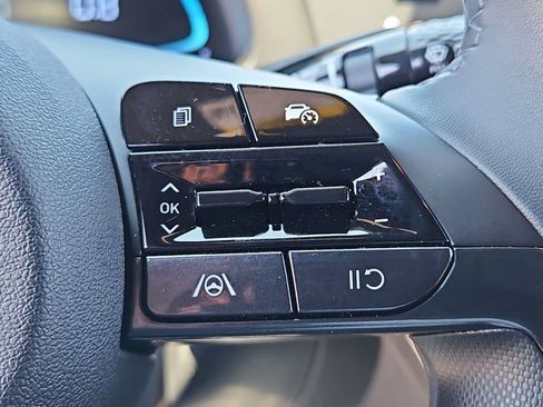 New 2026 Hyundai Elantra Sport FWD image 24