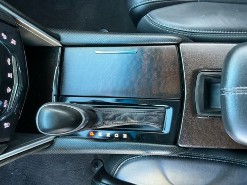 Used 2019 Cadillac XTS Luxury image 14