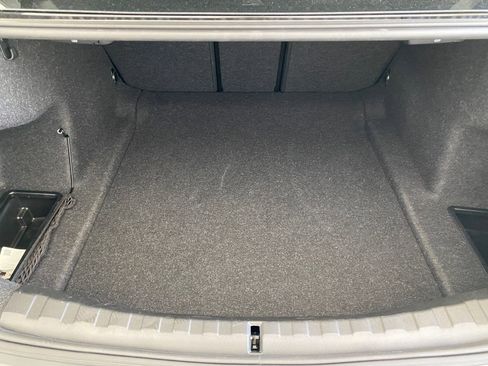 Used 2025 BMW 330i xDrive Sedan w/ Convenience Package image 32