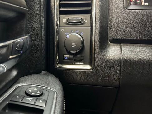 Used 2018 RAM 1500 Sport w/ Quick Order Package 26Q Night image 15