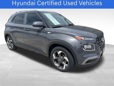 Certified 2023 Hyundai Venue SEL FWD image 8