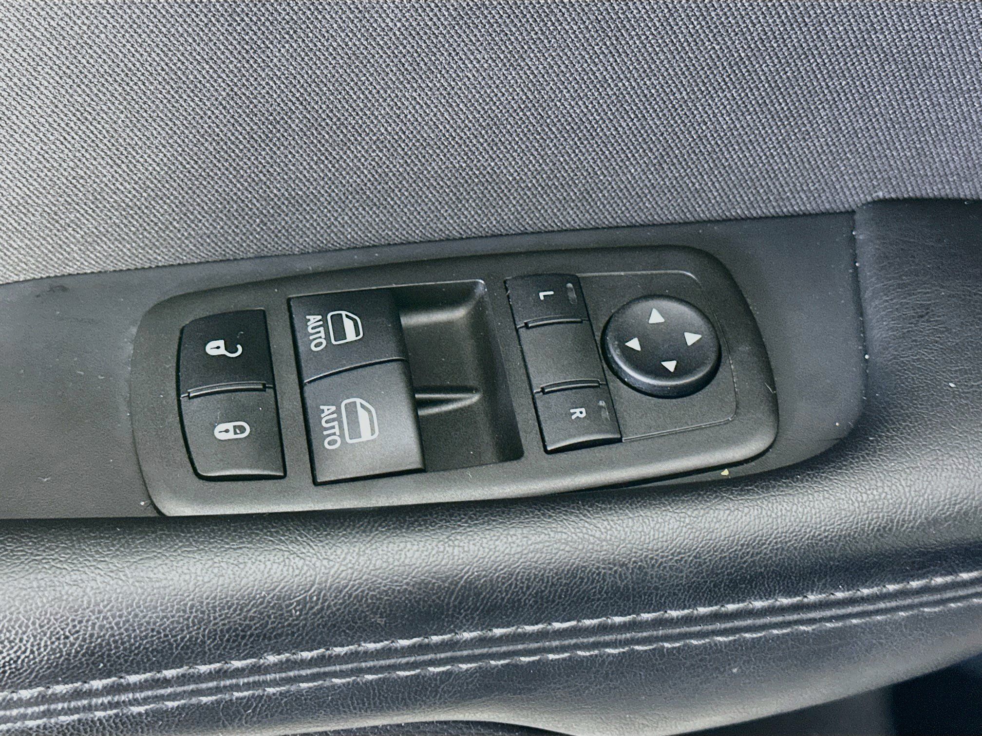 Used 2022 Dodge Challenger GT AWD/4WD image 15
