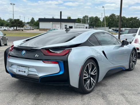 Used 2016 BMW i8 AWD/4WD image 8