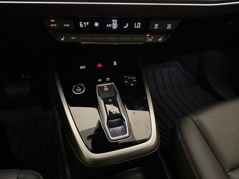 Certified 2023 Audi Q4 e-tron Premium Plus w/ Premium Plus RWD image 18