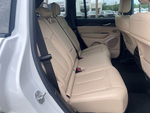 New 2026 Jeep Grand Cherokee Limited w/ Limited Altitude Package RWD image 12