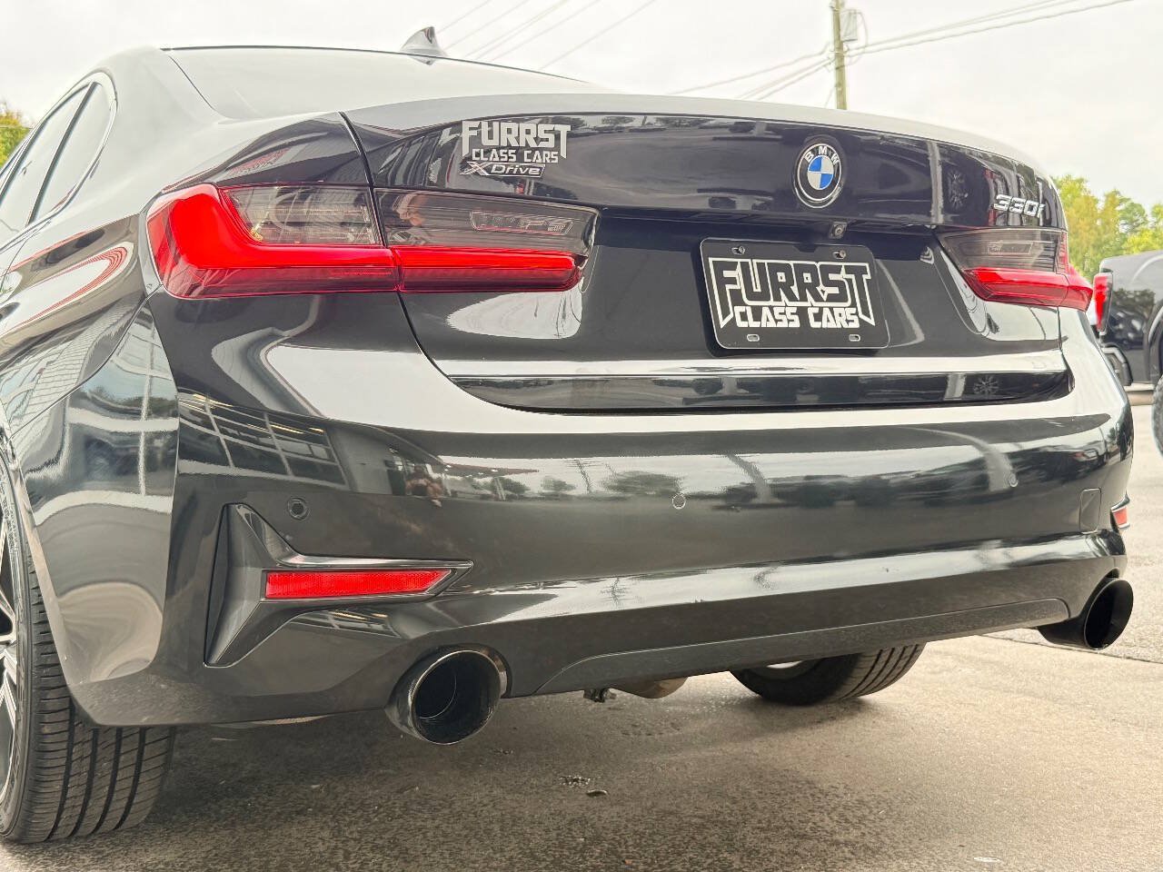 Used 2022 BMW 330i xDrive Sedan w/ Premium Package AWD/4WD image 8
