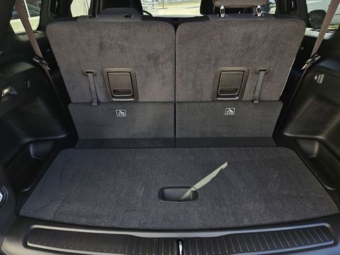 New 2026 Jeep Grand Cherokee L Laredo image 24