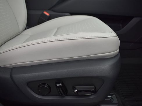 New 2026 Lexus TX 350 FWD image 27