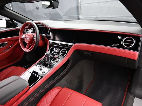 Certified 2023 Bentley Continental GT V8 AWD/4WD image 27