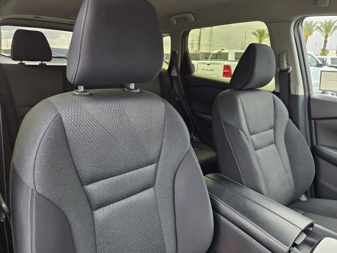 Used 2024 Nissan Rogue SV FWD image 32