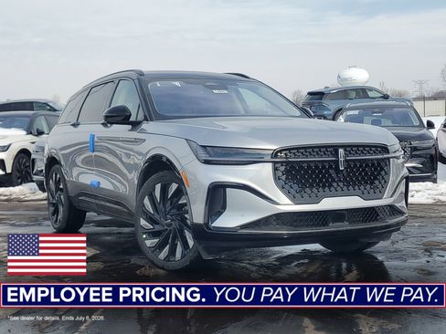 New 2026 Lincoln Nautilus Reserve AWD/4WD image 1