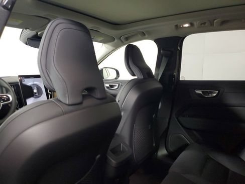 Used 2026 Volvo XC60 B5 Plus w/ Protection Package Premier AWD/4WD image 14