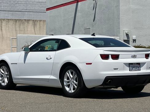 Used 2013 Chevrolet Camaro LT RWD image 7