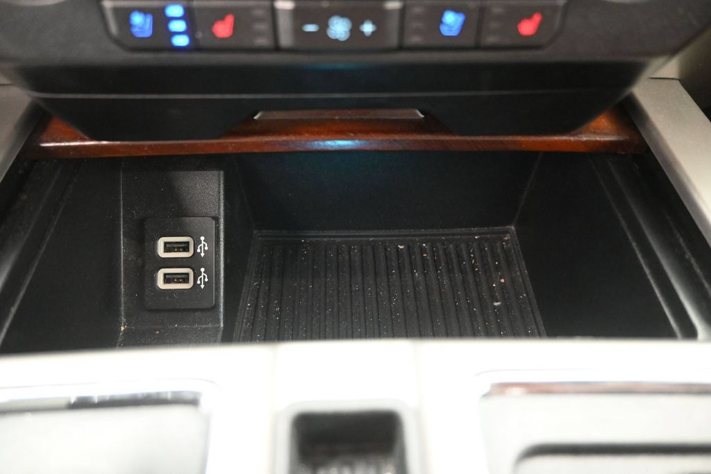 Used 2019 Ford F150 King Ranch w/ Equipment Group 601A Luxury AWD/4WD image 29