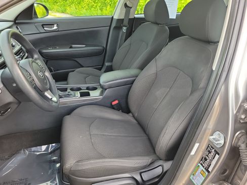 Used 2016 Kia Optima LX w/ Option Group 014 FWD image 14