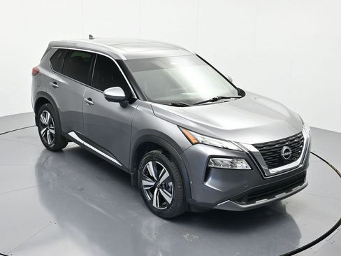 Used 2023 Nissan Rogue SL w/ SL Premium Package FWD image 31
