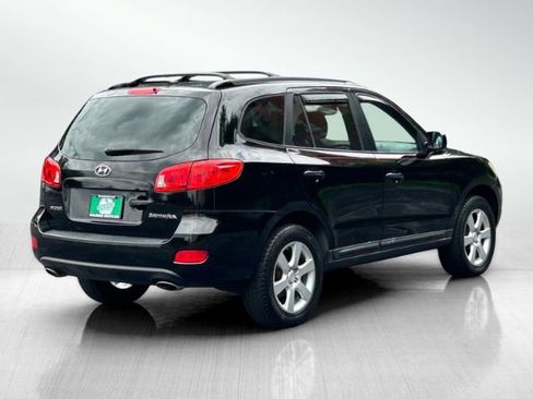 Used 2009 Hyundai Santa Fe SE w/ Premium Pkg 4 FWD image 4