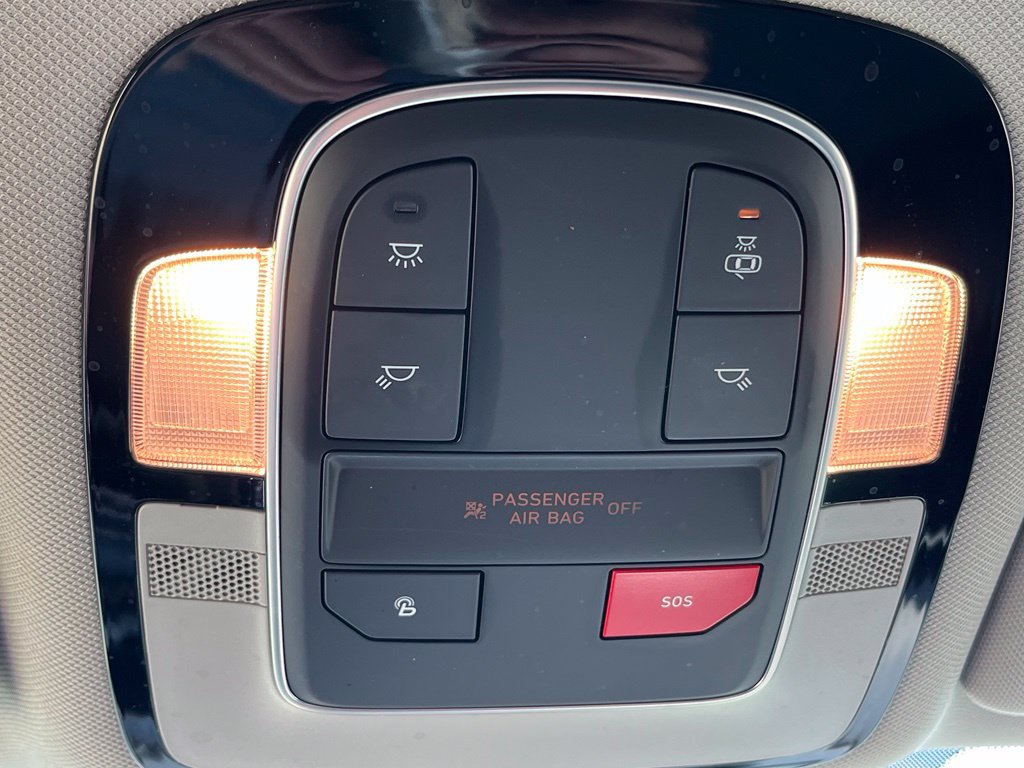 Used 2023 Hyundai Santa Fe SEL FWD image 24