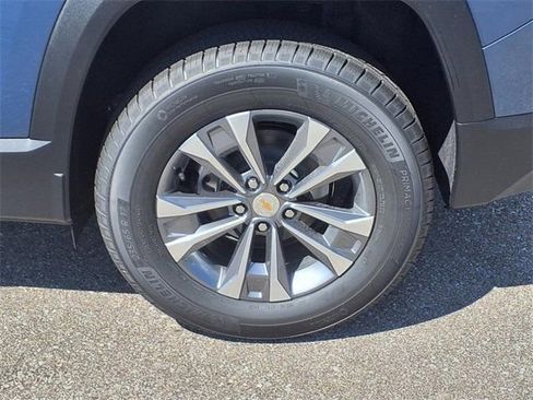 New 2026 Chevrolet Equinox LT AWD/4WD image 6